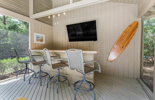 Heritage Woods House | Private Pool - Cabana - 5 Deer Run Lane