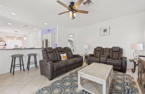 Cumbrian Lakes Apartment | Private Pool*Game Room*Close to Disney!