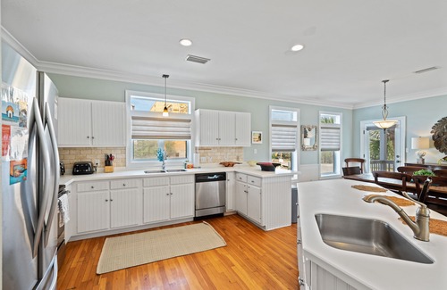 San Juan House | Private Pool Less than a Minute to the Beach! Private Access.