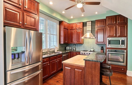 Savannah Victorian District House | Private Pool on Site | 5*Clean | Flex Cancelation