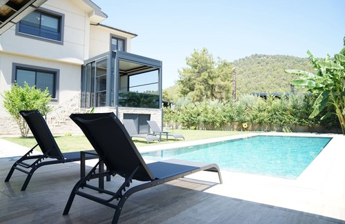 Dalaman Villa | Private Pool Villa Near Göcek - Banana Tree Cozy Retreat