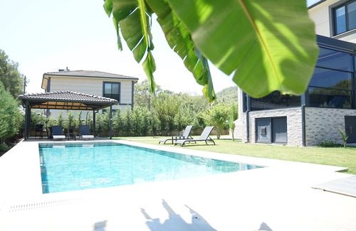 Dalaman Villa | Private Pool Villa Near Göcek - Banana Tree Cozy Retreat