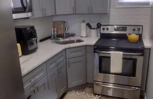 Amityville Apartment | Private, Quiet 1 Bedroom in Amityville