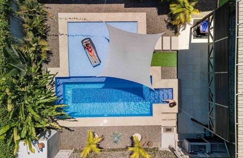 Jaco Villa | Private resort style pool, AC, WI-FI, clean home