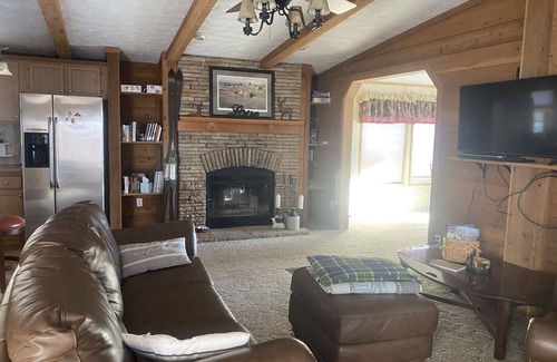 Prattsburgh House | Private retreat with pond near Keuka Lake. Winery, Breweries and Pet-Friendly!