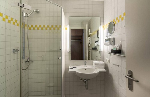 Roggenburg Resort | Private room ∙ 1 bedroom ∙ 1 guest