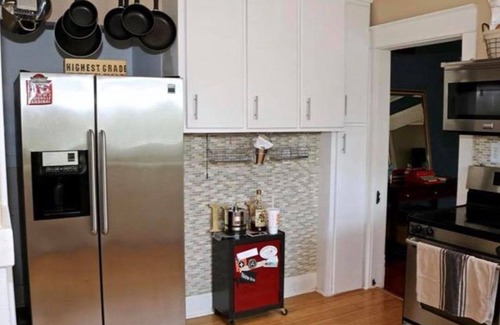 Tampa Heights House | Private room in a country house - Beautiful Vintage Bungalow