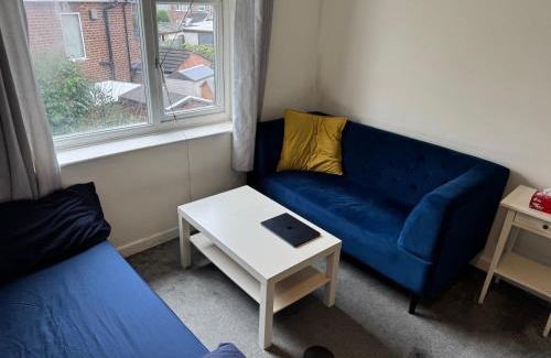 Coventry House | Private room in Coventry