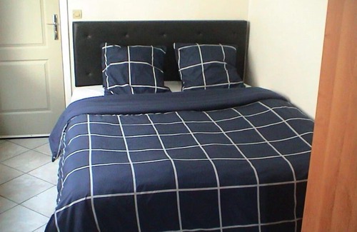 Lille-Moulins House | Private room in LILLE near public transport, shops.