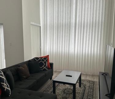 LaSalle House | Private Room in Luxury Penthouse Located in Windsor Lasalle ON