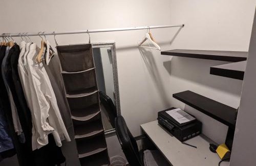Kiryat HaLeom Apartment | Private room in shared Apartment