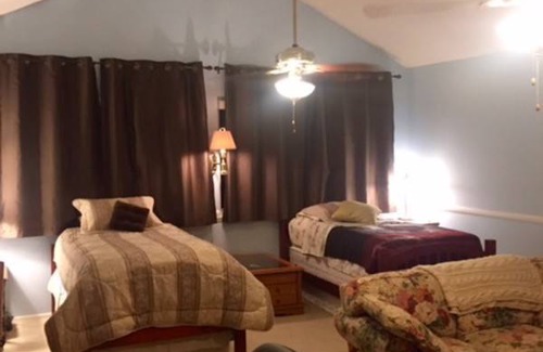 Thousand Oaks Resort | Private room ∙ 2 guests