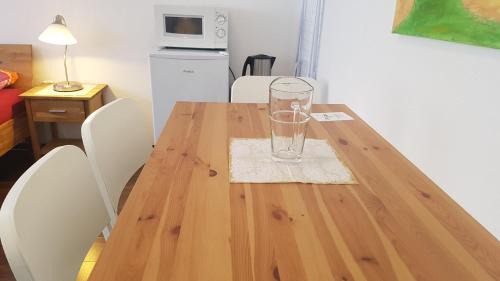 Weststadt House | Private rooms next to subway