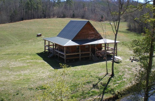 Pine Ridge Cabin | Private secluded peaceful cabin