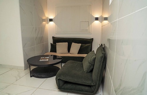 Fontenay-aux-Roses House | Private Spa Suite with Jacuzzi, massage & sauna