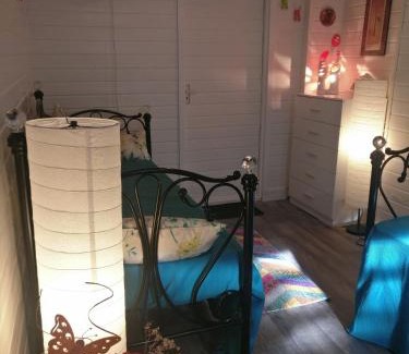 Hanger Hill Apartment | Private Studio Extension with Bathroom and Kitchen