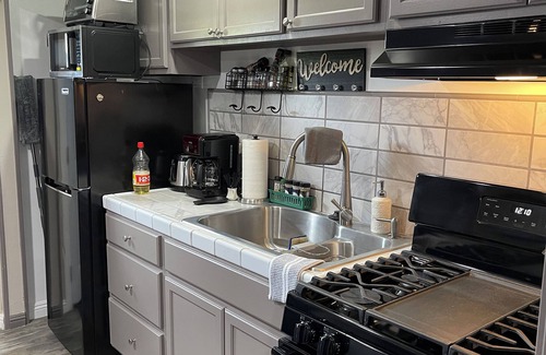 Santa Fe Springs Apartment | Private Studio Apartment Close To Freeways