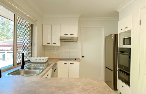 Forest Lake House | Private Suite 2 bedrooms with kitchen & livingroom