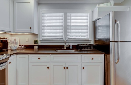 Simpsonville House | Private Suite in Downtown Simpsonville