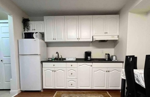 Surrey Newton Apartment | Private suite, separate entrance, central location