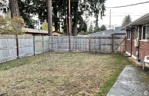 Lakewood Apartment | Private Tacoma Getaway Near Sunnyside Beach Park!