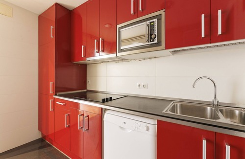 Sants Apartment | Private terrace, 3 bedrooms, 2 bathrooms, central