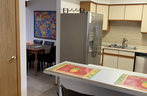 Intermountain House | Private Townhome in W. Vail very close to the slopes on a free shuttle.