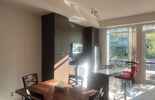 Willowdale House | Private Townhouse in North York