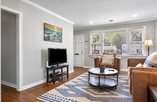 Richmond House | Private, Tranquil Living in Historic RVA Awaits!
