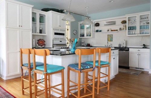 Vanderhorst Plantation House | Private, Unique Home w/Large 8 Foot Deep Pool, Walk to Beach, Water View