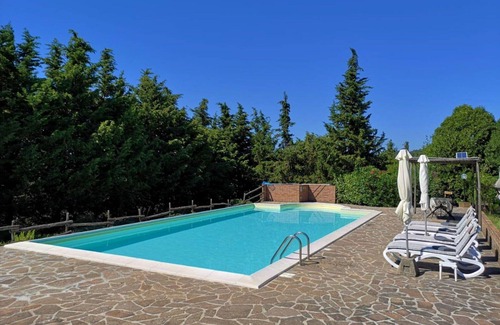Pomarance Villa | Private Villa with private pool, A/C, WIFI, TV, patio, pets allowed, panoramic view, parking