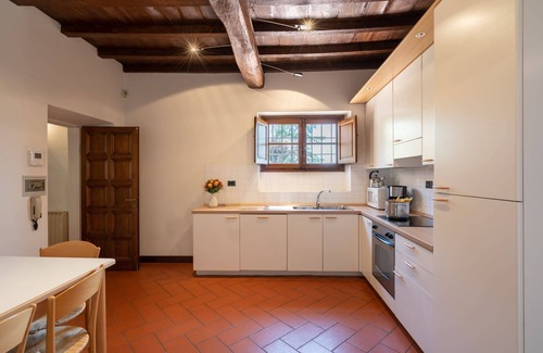 Vicchio Villa | Private Villa with sauna, WIFI, private pool, hot tub, TV, patio, pets allowed, panoramic view