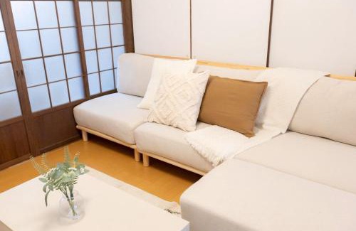Shin-Osaka Apartment | Private vacation rental house 暖-Dan-