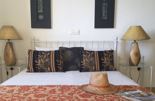 Steni Villa | Private villa, sea views, outdoor bar, heated pool