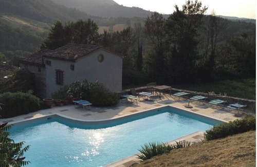 Umbertide Villa | Private villa with dreamy views and large pool. Sleeps 8. Fast Wifi