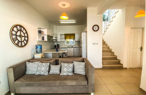 Esentepe Villa | Private villa with HEATED POOL, 3 ensuites, FREE WiFi & UK TV, AC in all rooms