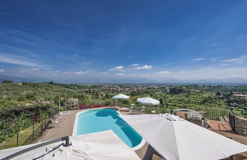 Casalguidi Villa | Private villa with 7 bedrooms and 5 bathrooms. Swimming Pool, A/C and WiFi!