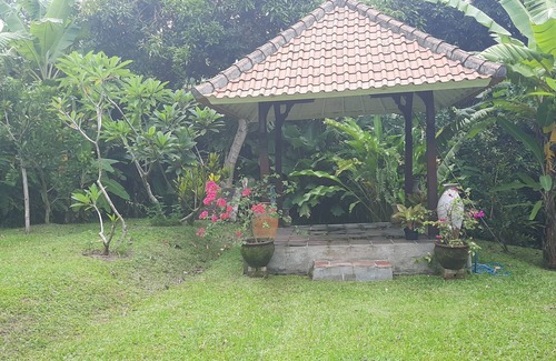 Dalung Villa | Private Villa with Java Bali Architectural