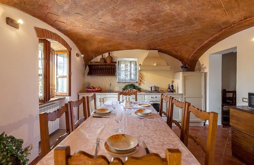 Santarello Villa | Private Villa with WIFI, private pool, A/C, patio, panoramic view, parking, close to Montepulciano
