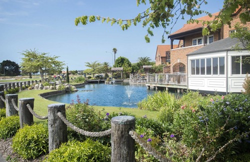 Stoke Apartment | Privately owned unit overlooking the Village green in the Monaco Resort premises