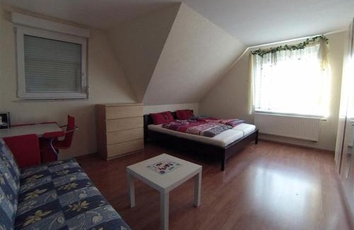 Ahlten House | Privatzimmer Althen