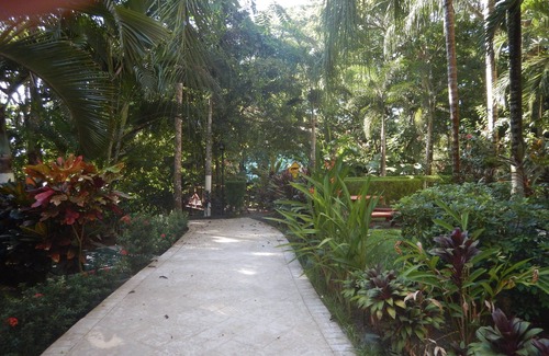 Buenos Aires House | Privite access to the beach, family sized condo, private parking,
