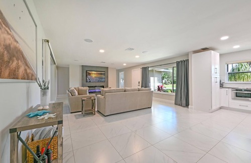 Willoughby Acres House | PROMO 5% WEKKLY/10% MONTHLY DISC.nRenovated Tropical Paradise Home with Hot Tub