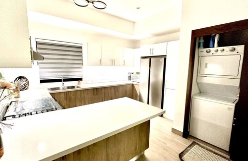 La Ceiba Apartment | PROMO All-New Condo TreeTops & Ocean Views