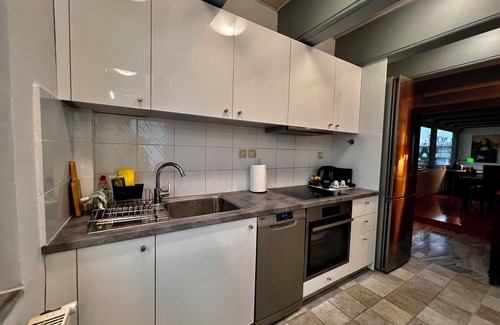 Khalandrion Apartment | PromosHomes