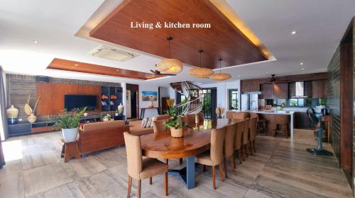 Nha Trang Villa | Promotion Early Booker, Sea Paradise Villa 6 Bedrooms, Infinity Pool, Karaoke, Sauna & BBQ