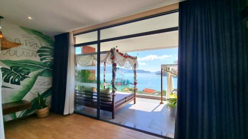 Nha Trang Villa | Promotion Early Booker, Sea Paradise Villa 6 Bedrooms, Infinity Pool, Karaoke, Sauna & BBQ