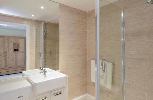 Ventnor House | Property 1