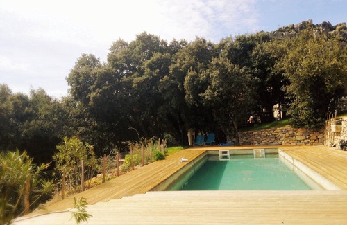 Corconne House | property 15 pers stone lime wood salt pool, exceptional view