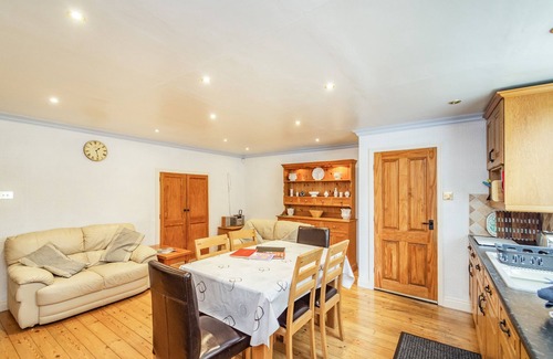 Middleham Cottage | PROSPECT HOUSE, family friendly, with open fire in Middleham